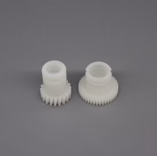 Customized Hot Tip Plastic Injection Molding for Clear Plastic Parts/Cap/Cover/Clear Pipe